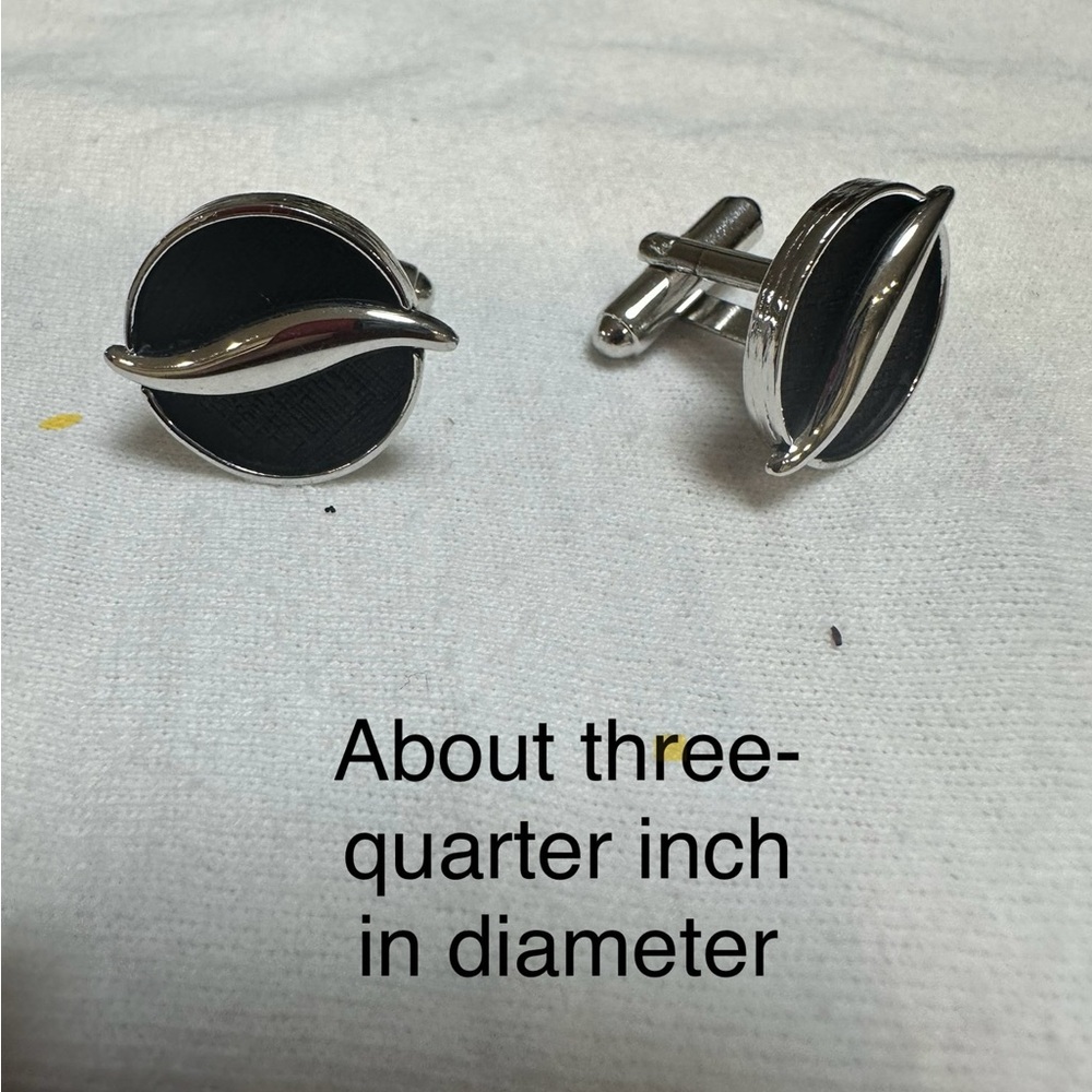 Vintage black enamel and Silver tone Cufflinks